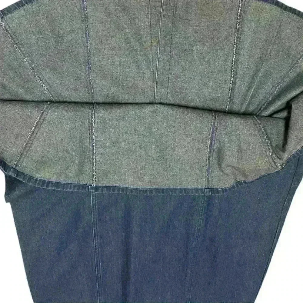 Talbots Denim Dress, pre owned in very good condition.  See Measurements. - Picture 5 of 5